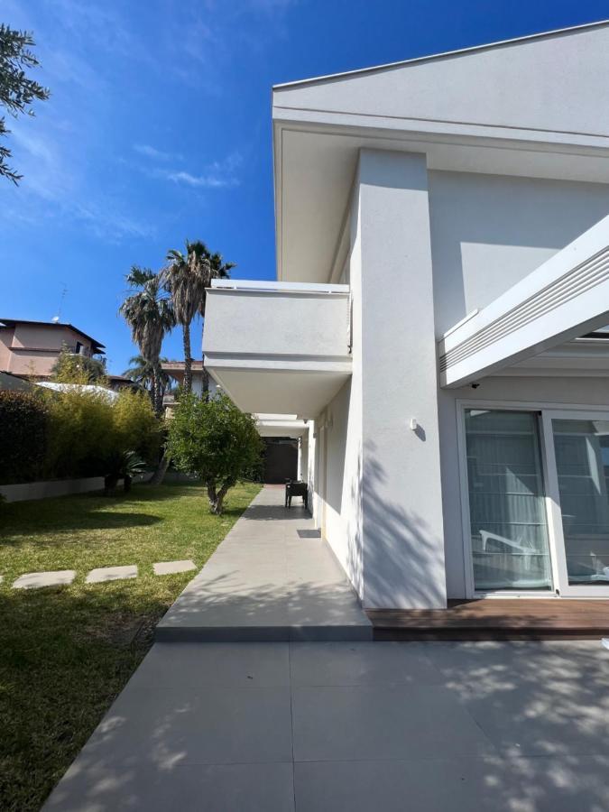 White House Villa Aci Catena Екстериор снимка